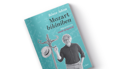 Bsze dm: Mozart bikiniben
